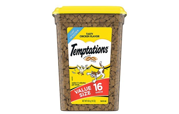 fill your cats stocking with temptations treats