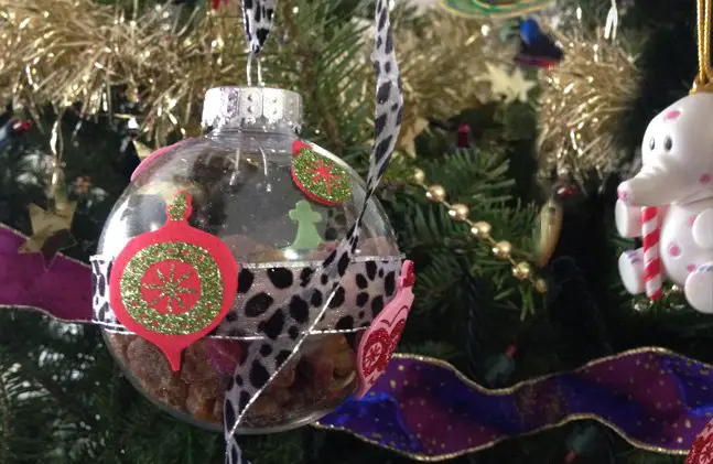 diy dog treat filled ornaments