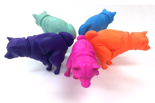 kickstarter squatting dog figurine a modern objet dfart